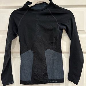 Falke athletic layering shirt